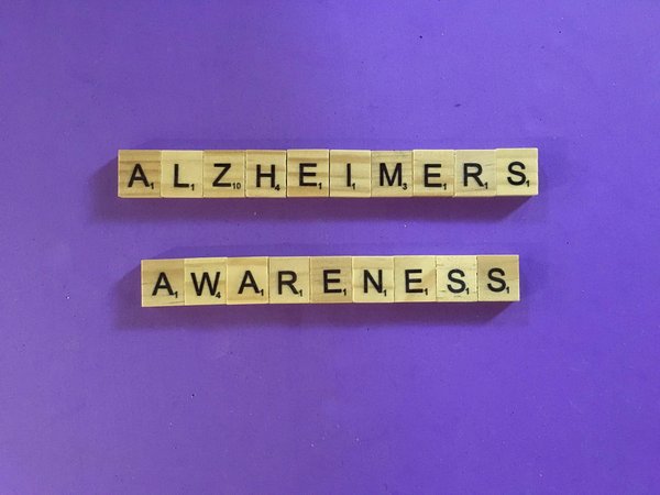 tout savoir sur la maladie d'Alzheimer chez les personnes âgées